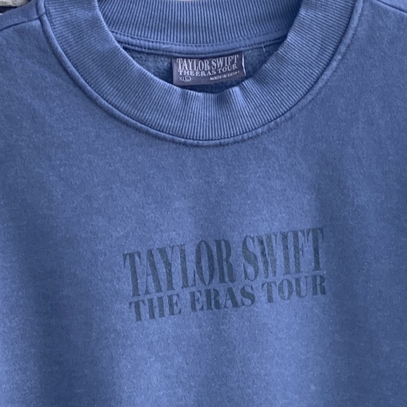 Taylor Swift The Eras Tour Blue Crewneck Official Merch XL - Picture 2 of 11